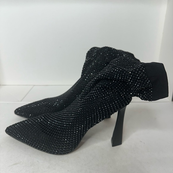 Wishbone Skylar booties black women’s size 7 - Picture 2 of 3